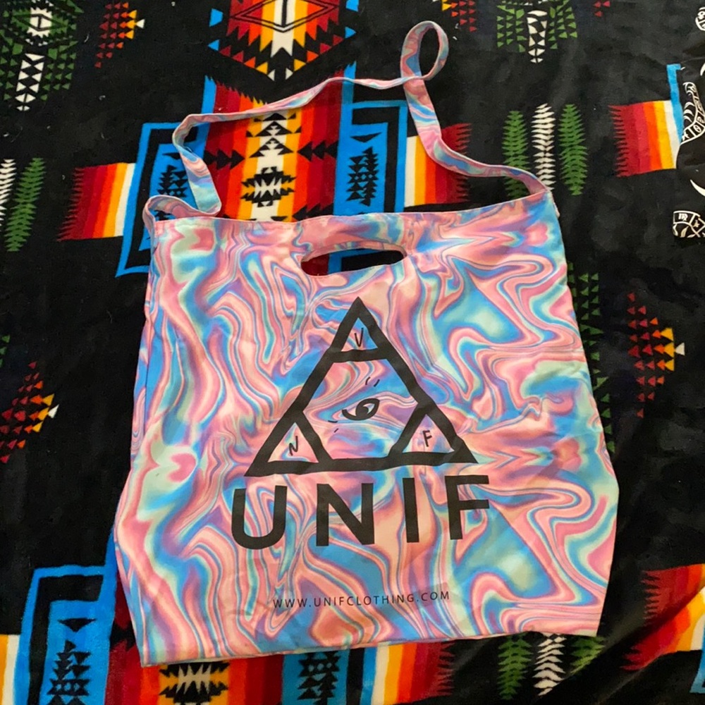 UNIF LAST CALL melt tote perfect condition